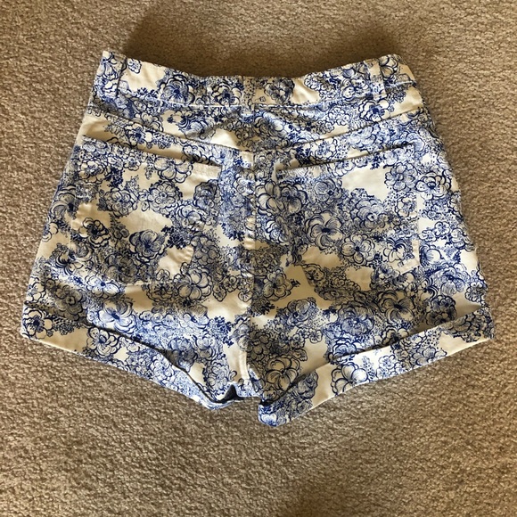 High rise floral pattern Shorts - Picture 4 of 5